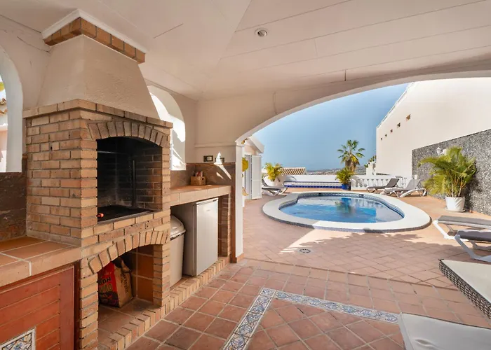 Marbella-private Heated Pool And Breathtaking View 아데제